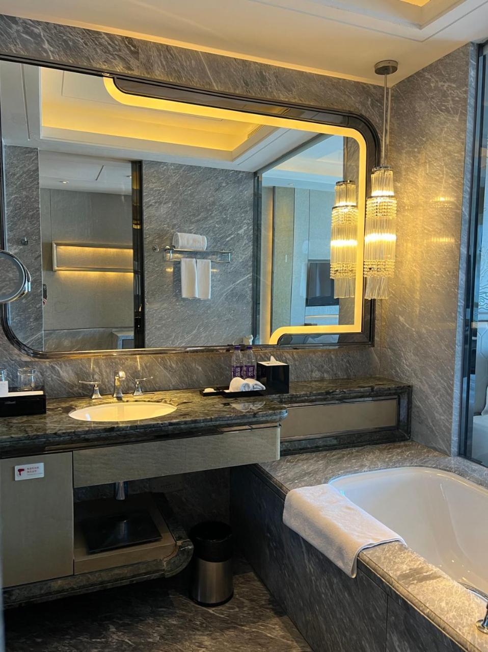 Pullman Yantai Center Hotel Luaran gambar